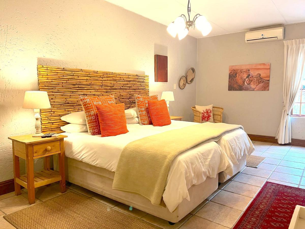 Safari Club Guest Lodge Or Tambo International Airport เคมป์ตัน พาร์ค ภายนอก รูปภาพ