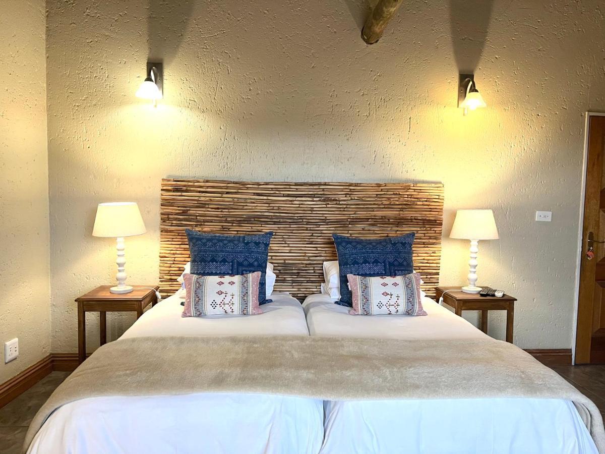 Safari Club Guest Lodge Or Tambo International Airport เคมป์ตัน พาร์ค ภายนอก รูปภาพ